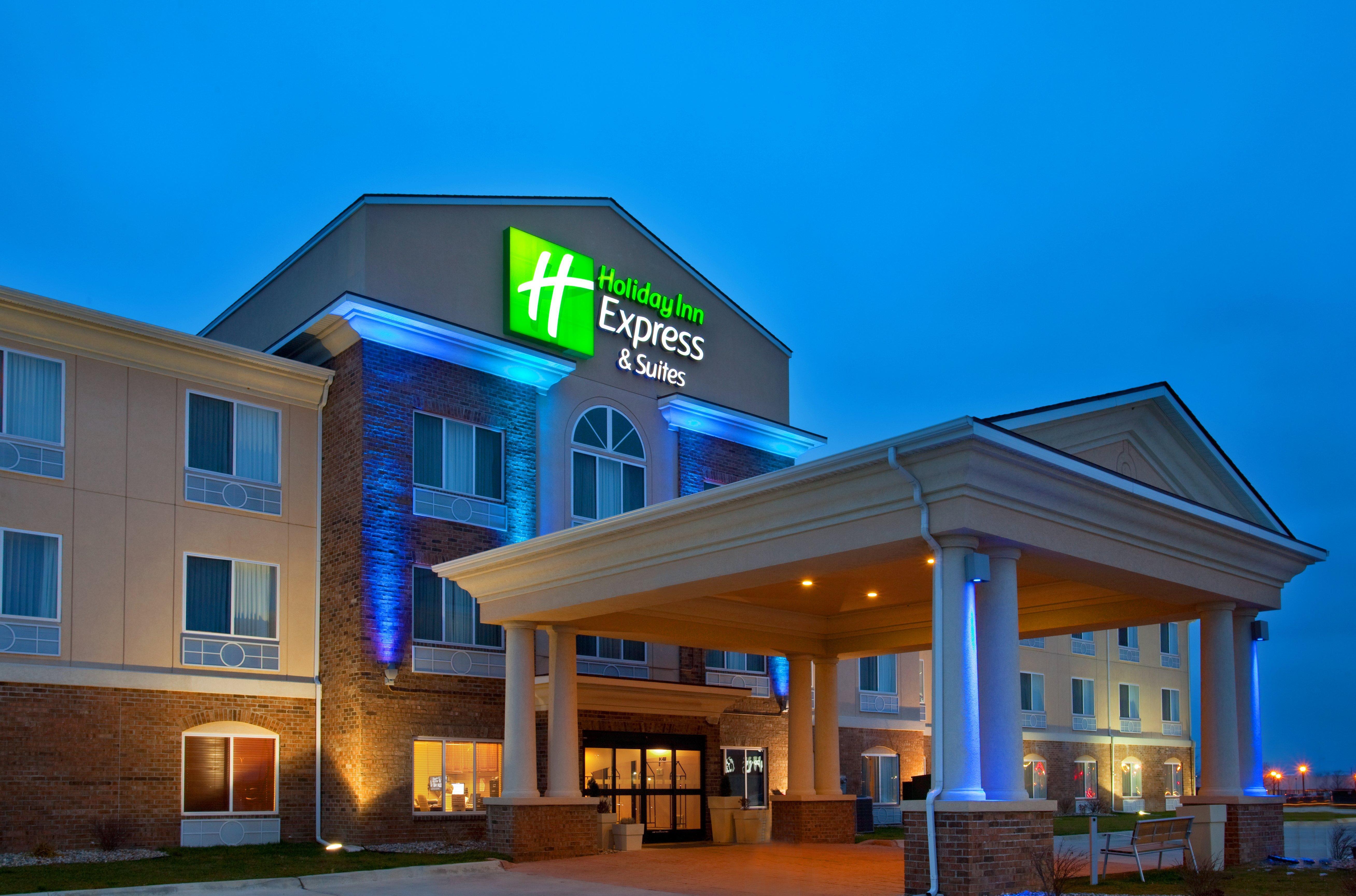 Holiday Inn Express Hotel & Suites Mattoon By Ihg Экстерьер фото